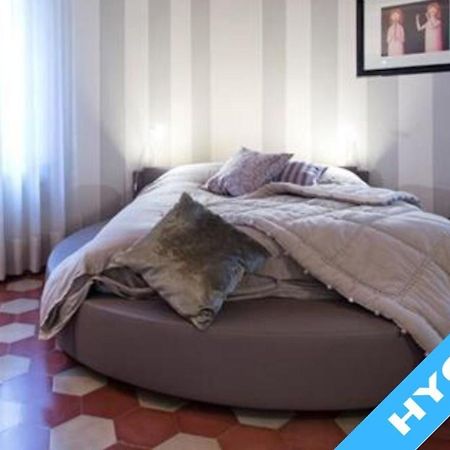 Appartement Il Nido Del Mangia à Sienne Extérieur photo