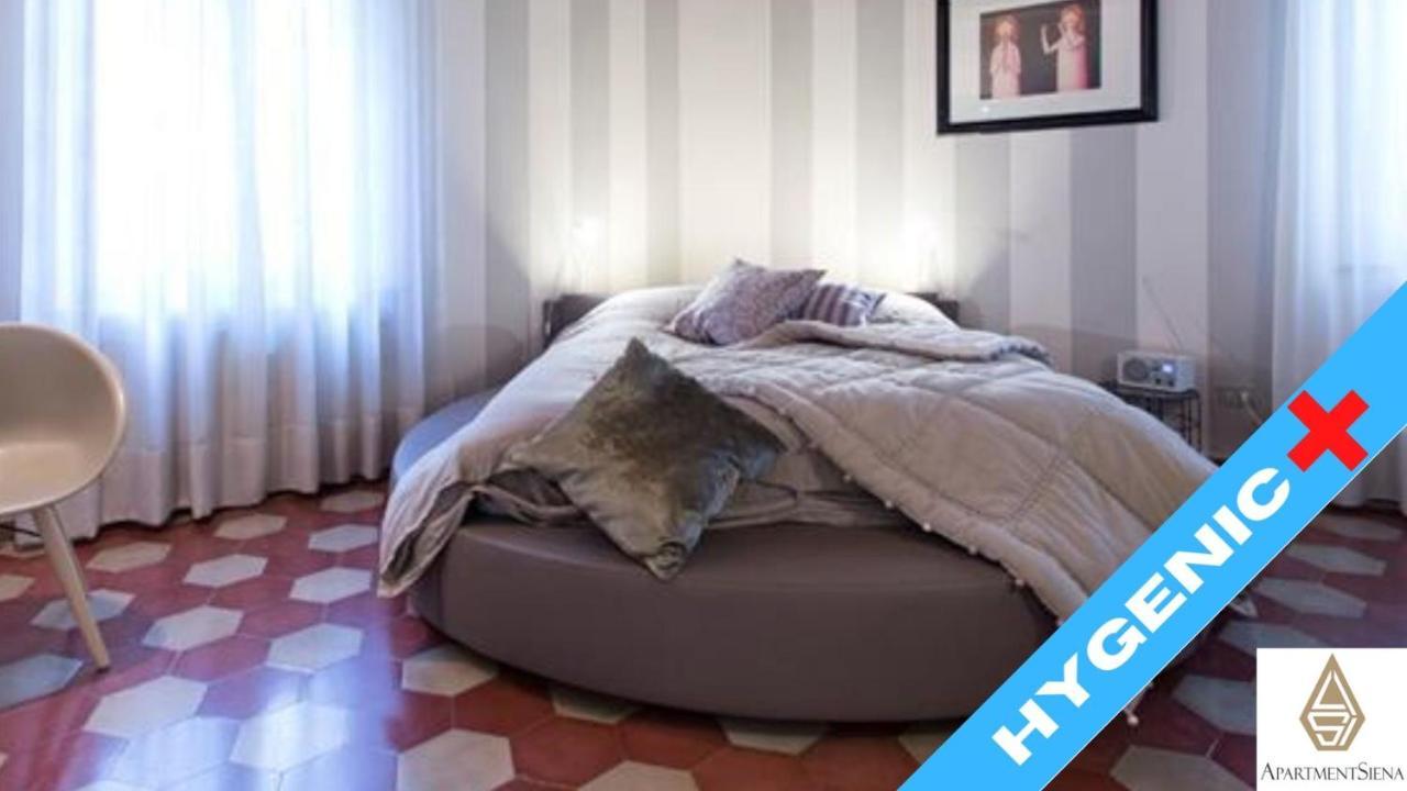 Appartement Il Nido Del Mangia à Sienne Extérieur photo